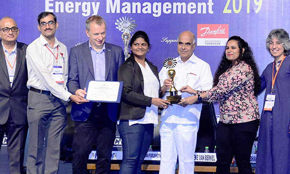 Thermax’s innovative and energy-efficient ‘Hybrid Heat Pump’ wins the prestigious ‘Most Innovative Energy Saving Product’ award from CII at the National Award for Excellence in Energy Management 2019.